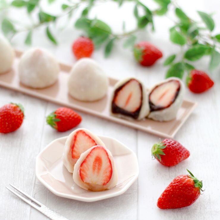 レンジで簡単！白玉粉と甘酒で作るいちご大福